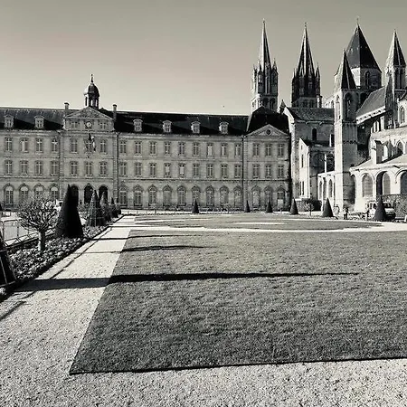 Alyo, Proche Centre 1p アパート